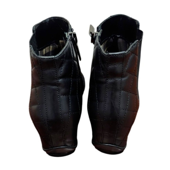Aquatalia Womens Quilted Boot Size 7 Waterproof Black Leather Wedge Bootie - Picture 8 of 12